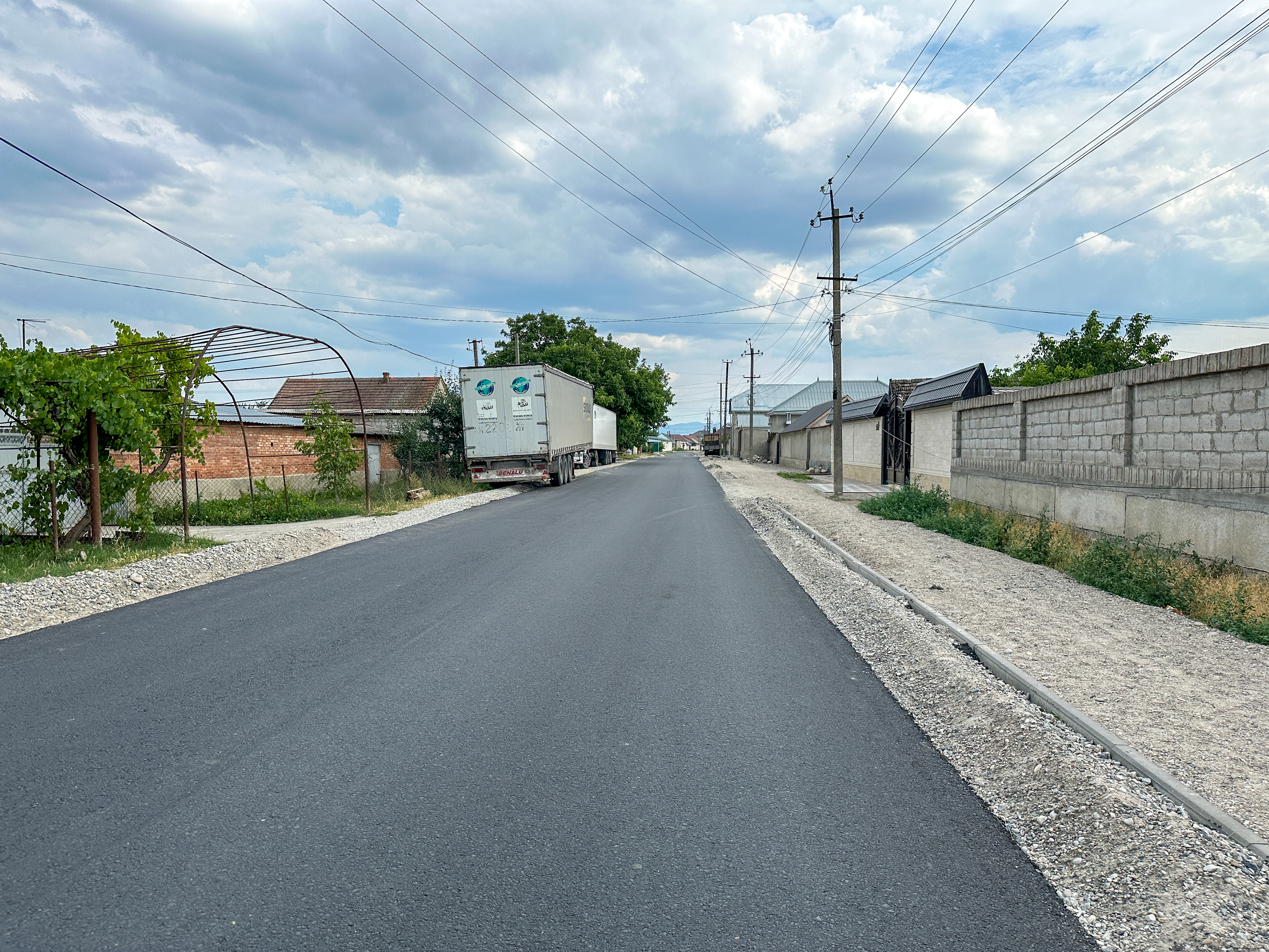 В Чегеме продолжается капитальный ремонт улицы бр.Кяровых