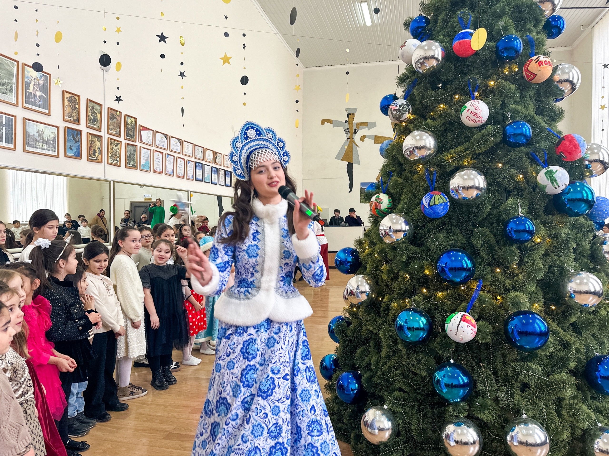  В Чегемском районе проходят благотворительные утренники 
